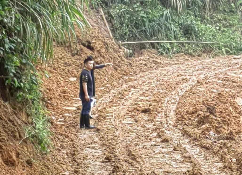 人保财险漳州华安支公司：风雨中的“温度”和“速度”.2.jpg